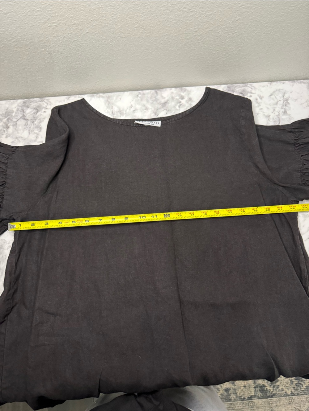 bryn Walker Black 100% Linen Bell-Sleeve Tunic size large made in USA - Picture 5 of 16